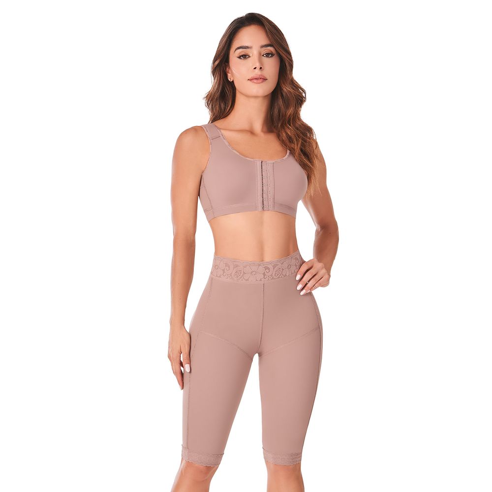 Short a la Rodilla Levanta Cola Comfort Indira Mujer