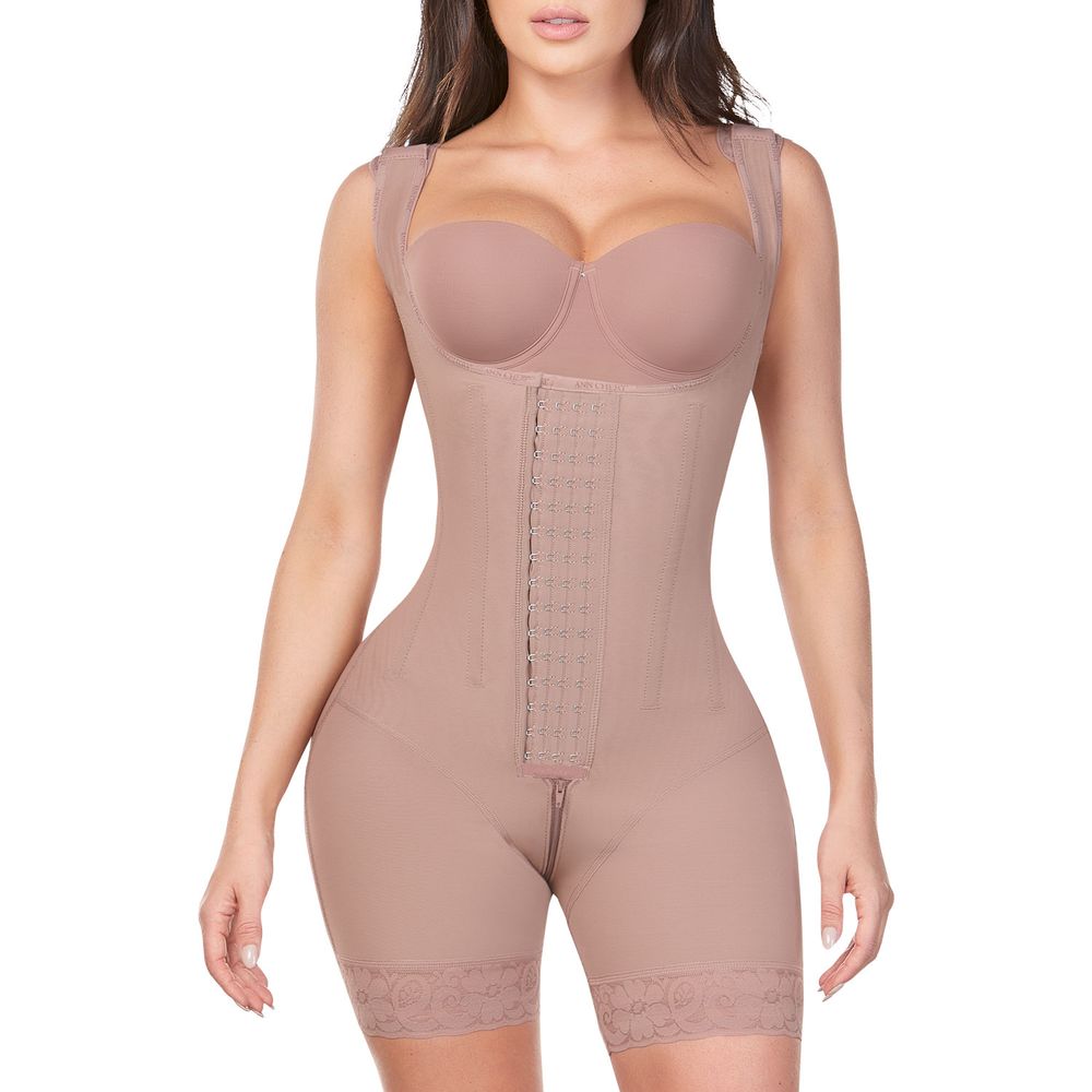Faja Colombiana Tipo Short 4 Broches Reloj de Arena Mujer